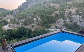 Kipi Mountain Resort